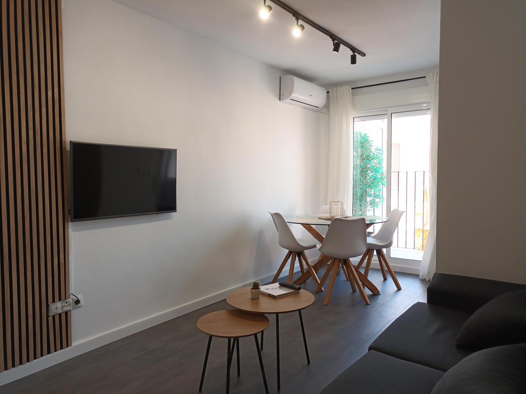 Apartamento Vacacional Cuarteles Malaga Exterior photo