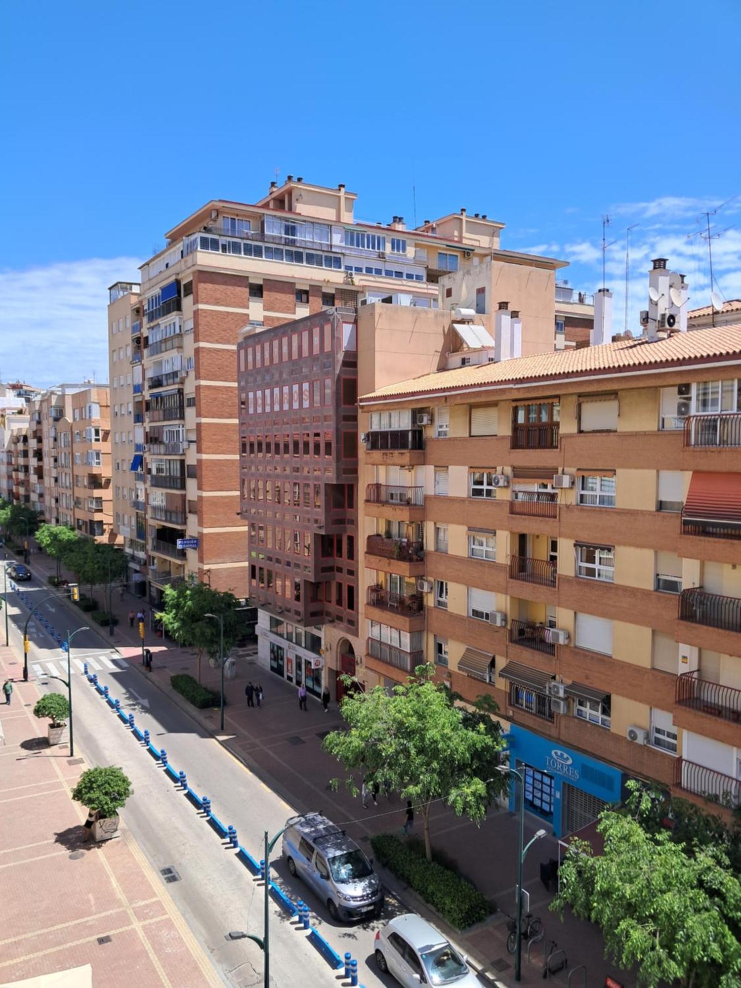 Apartamento Vacacional Cuarteles Malaga Exterior photo